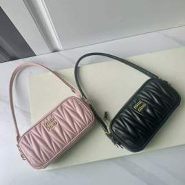 Picture of Miu Miu Handbags _SKUfw226622157fw